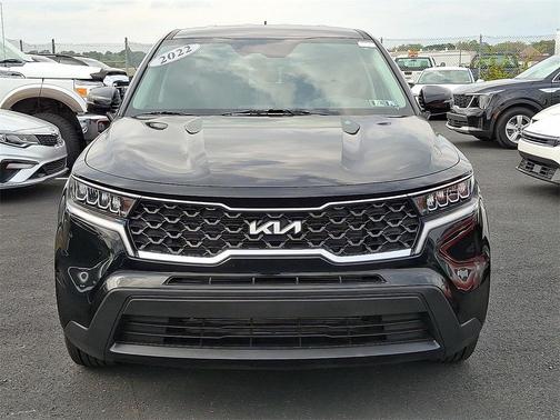 2022 Kia Sorento LX