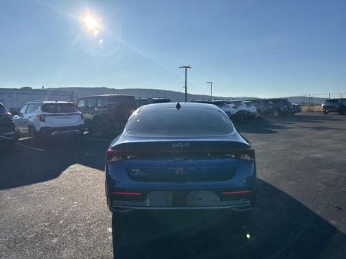 2023 Kia K5 EX
