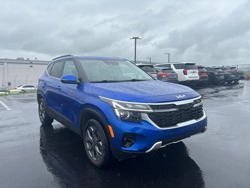 Neptune Blue 2024 Kia Seltos S