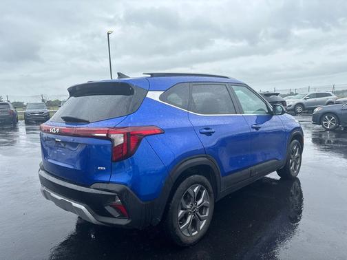 Neptune Blue 2024 Kia Seltos S