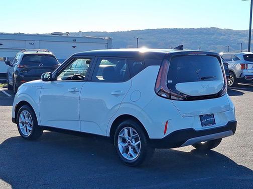 2023 Kia Soul S