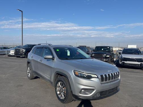 2019 Jeep Cherokee Latitude Plus