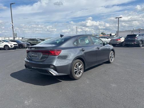 2024 Kia Forte LXS