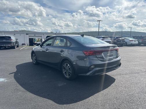 2024 Kia Forte LXS