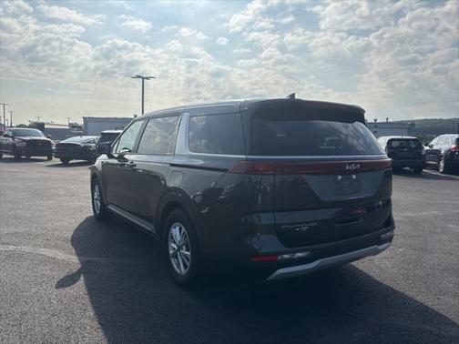 2022 Kia Carnival LXS