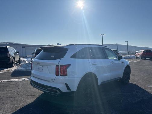 2023 Kia Sorento SX