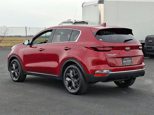 2022 Kia Sportage LX