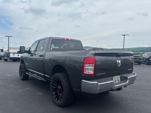 Granite Crystal Metallic Clearcoat 2024 RAM 2500 Big Horn