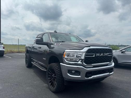 Granite Crystal Metallic Clearcoat 2024 RAM 2500 Big Horn
