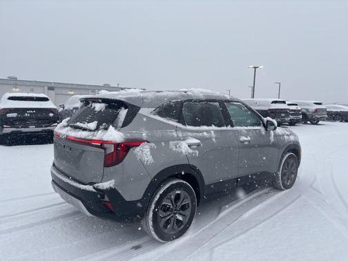 2024 Kia Seltos S