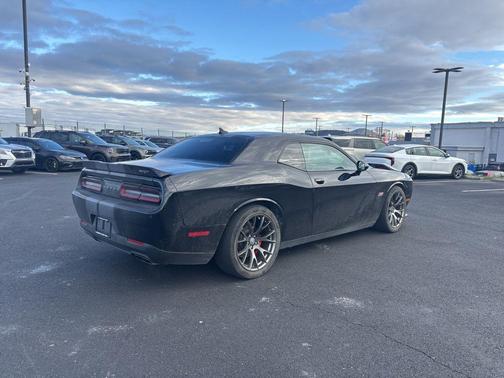 2015 Dodge Challenger SRT 392