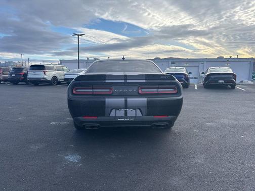2015 Dodge Challenger SRT 392