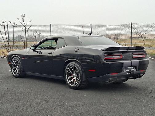 2015 Dodge Challenger SRT 392