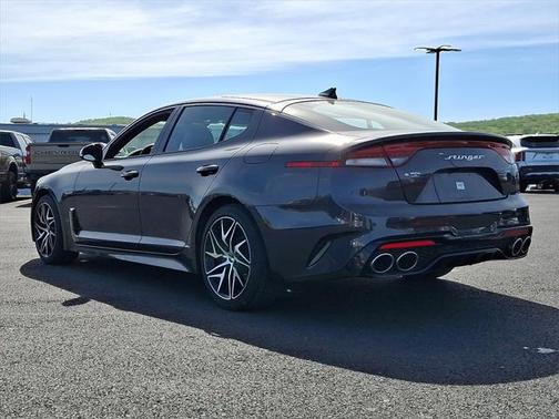 2023 Kia Stinger GT-Line