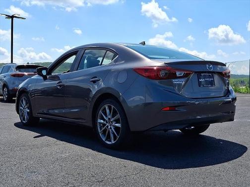 2018 Mazda Mazda3 Touring