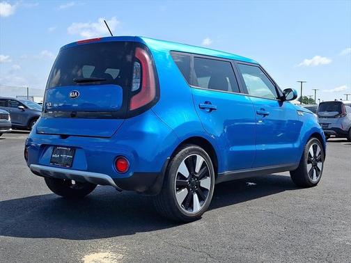 2017 Kia Soul +
