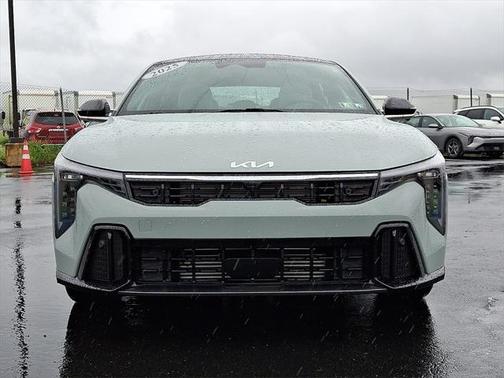2025 Kia K4 GT-Line Turbo