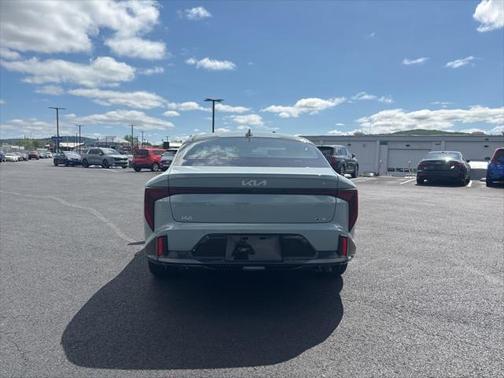 2025 Kia K4 GT-Line Turbo