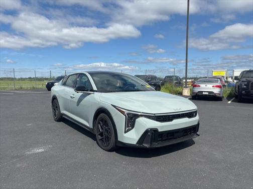 2025 Kia K4 GT-Line Turbo