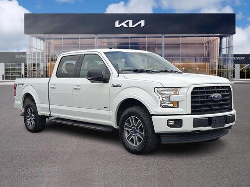 White 2017 Ford F-150 XLT
