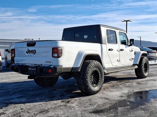 2021 Jeep Gladiator Sport S