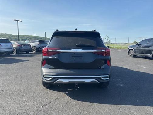 2022 Kia Seltos EX