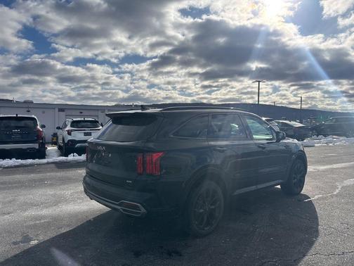 2023 Kia Sorento SX