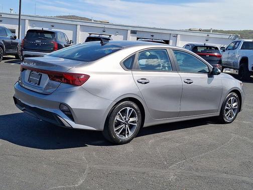 Steel Gray 2023 Kia Forte LXS