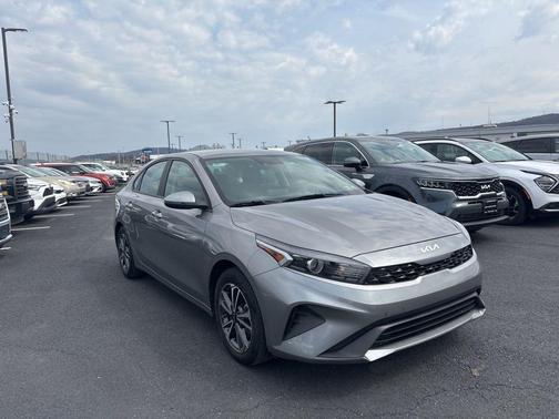 Steel Gray 2023 Kia Forte LXS