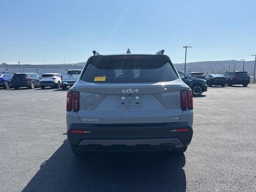 Wolf Gray 2023 Kia Sorento S
