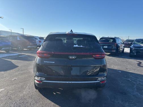 2022 Kia Sportage LX
