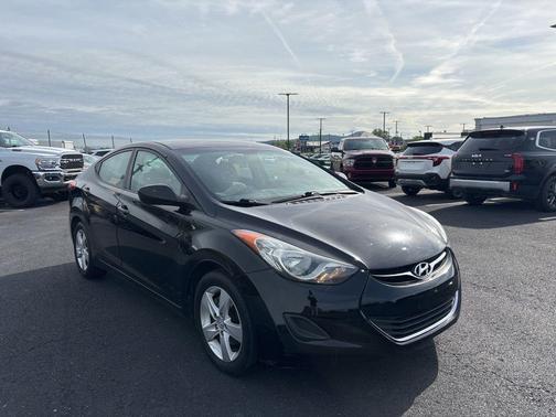 Phantom Black Metallic 2011 Hyundai ELANTRA GLS
