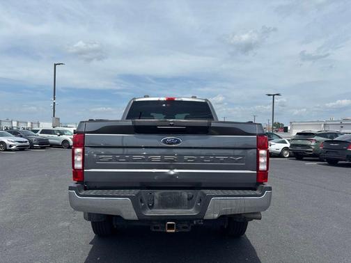 Gray Metallic 2021 Ford F-250 XLT