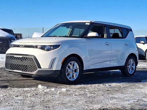 2023 Kia Soul LX