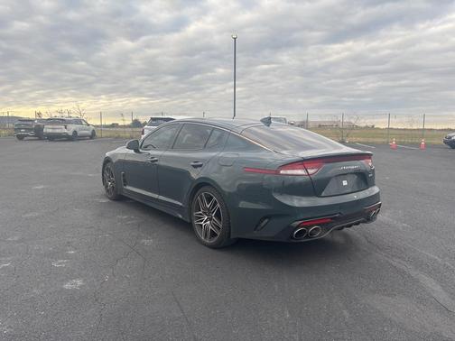 2022 Kia Stinger GT1