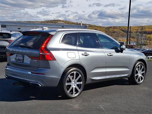 2021 Volvo XC60 T5 Inscription