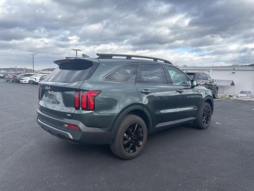2023 Kia Sorento S