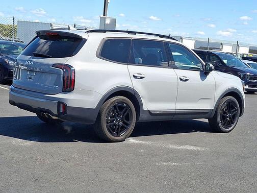 Wolf Gray 2023 Kia Telluride EX X-Line