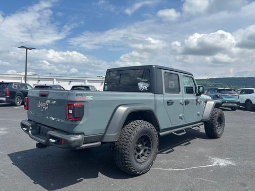 Anvil Clear Coat 2024 Jeep Gladiator Rubicon