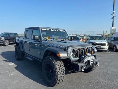 Anvil Clear Coat 2024 Jeep Gladiator Rubicon