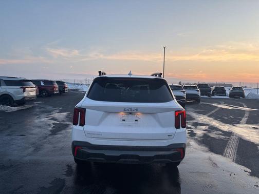2024 Kia Sorento SX