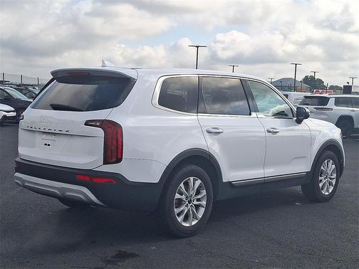 2022 Kia Telluride LX