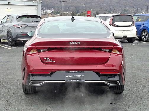 2023 Kia K5 EX