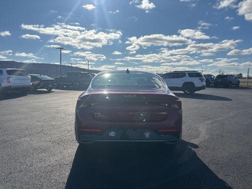2023 Kia K5 EX