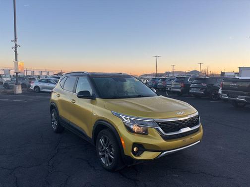 2022 Kia Seltos S