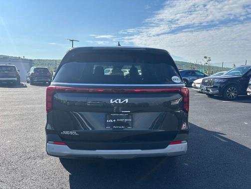 Panthera Metal 2025 Kia Carnival LXS