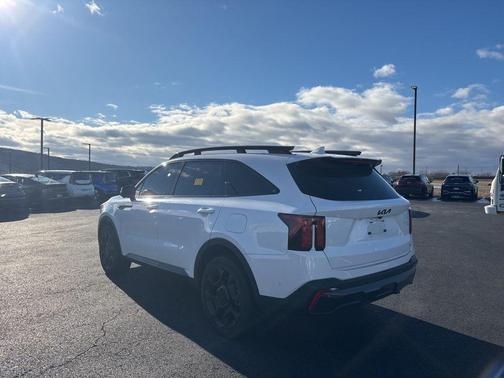 2025 Kia Sorento SX