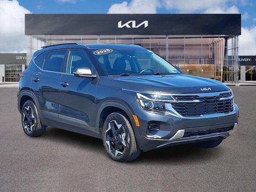 Gravity Gray 2025 Kia Seltos EX