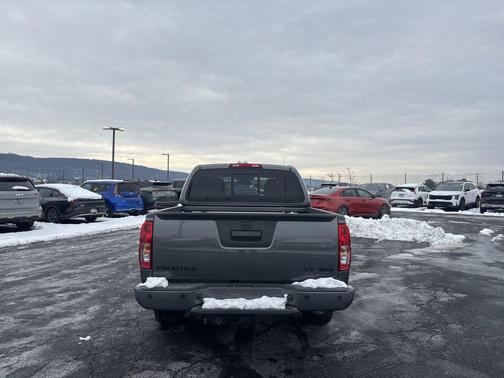 2020 Nissan Frontier SV