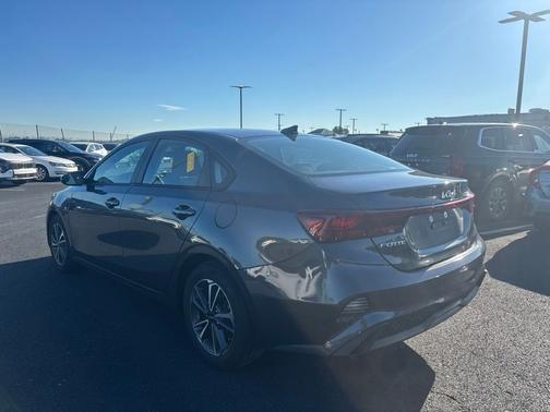 Gravity Gray 2023 Kia Forte LXS